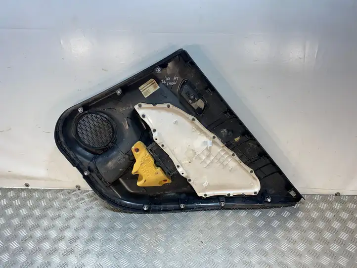 Toyota Prius (XW50) (2015 - ) Обшивка задней двери — фото 8