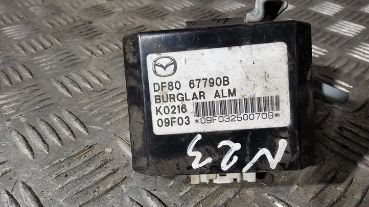 Mazda 2 (2007 - 2010) DF8067790B Блок управления сигнализацией — фото 3
