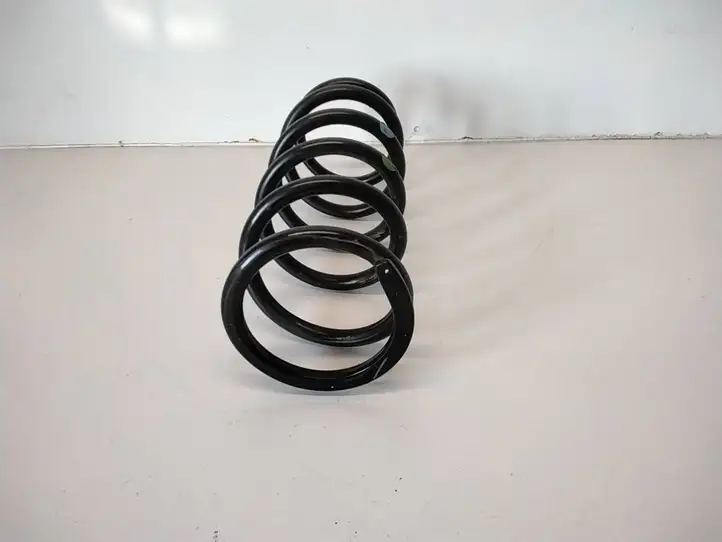 Lexus IS 220 (2005 - 2010)   Пружина