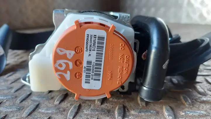 Mercedes-Benz A W177 (2018 - )  A1778600700 Передний ремень безопасности