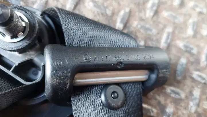 Mercedes-Benz A W177 (2018 - )  A1778600700 Передний ремень безопасности