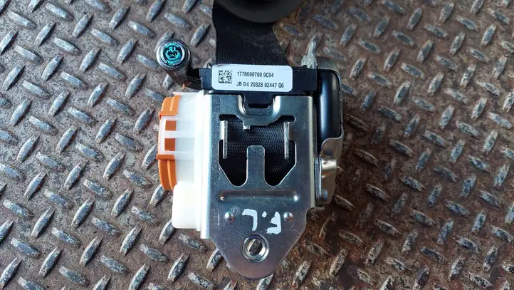 Mercedes-Benz A W177 (2018 - )  A1778600700 Передний ремень безопасности