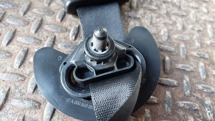 Mercedes-Benz A W177 (2018 - )  A1778600700 Передний ремень безопасности