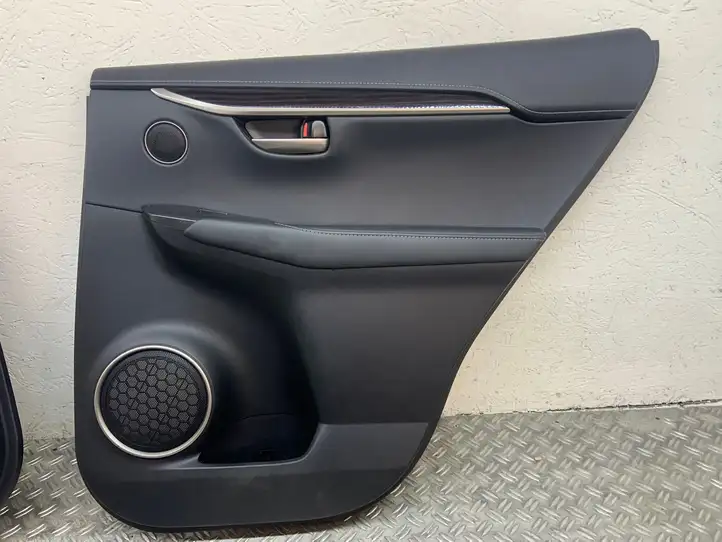 Lexus NX (2014 - 2017) Комплект салона — фото 23