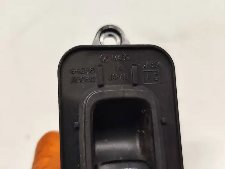 Subaru Legacy (2003 - 2009) 94266 Кнопка стеклоподъемников — фото 4