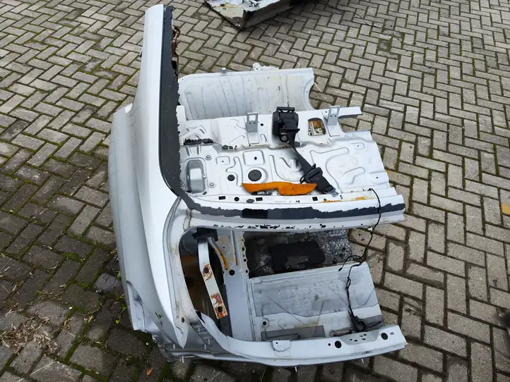BMW 3 F30 F35 F31 (2012 - 2018) Задняя четверть — фото 6