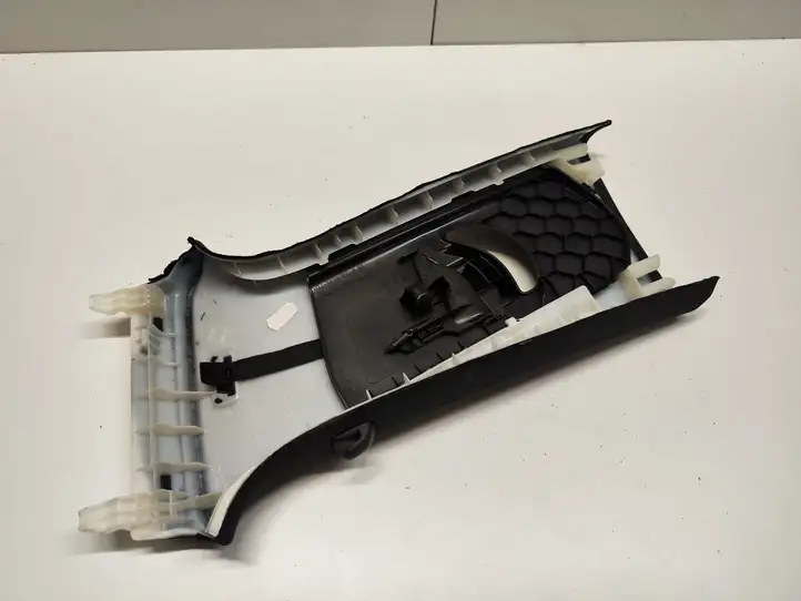 Audi A4 S4 B9 (2015 - 2019) 8W0867244E Верхняя обшивка стойки B — фото 4