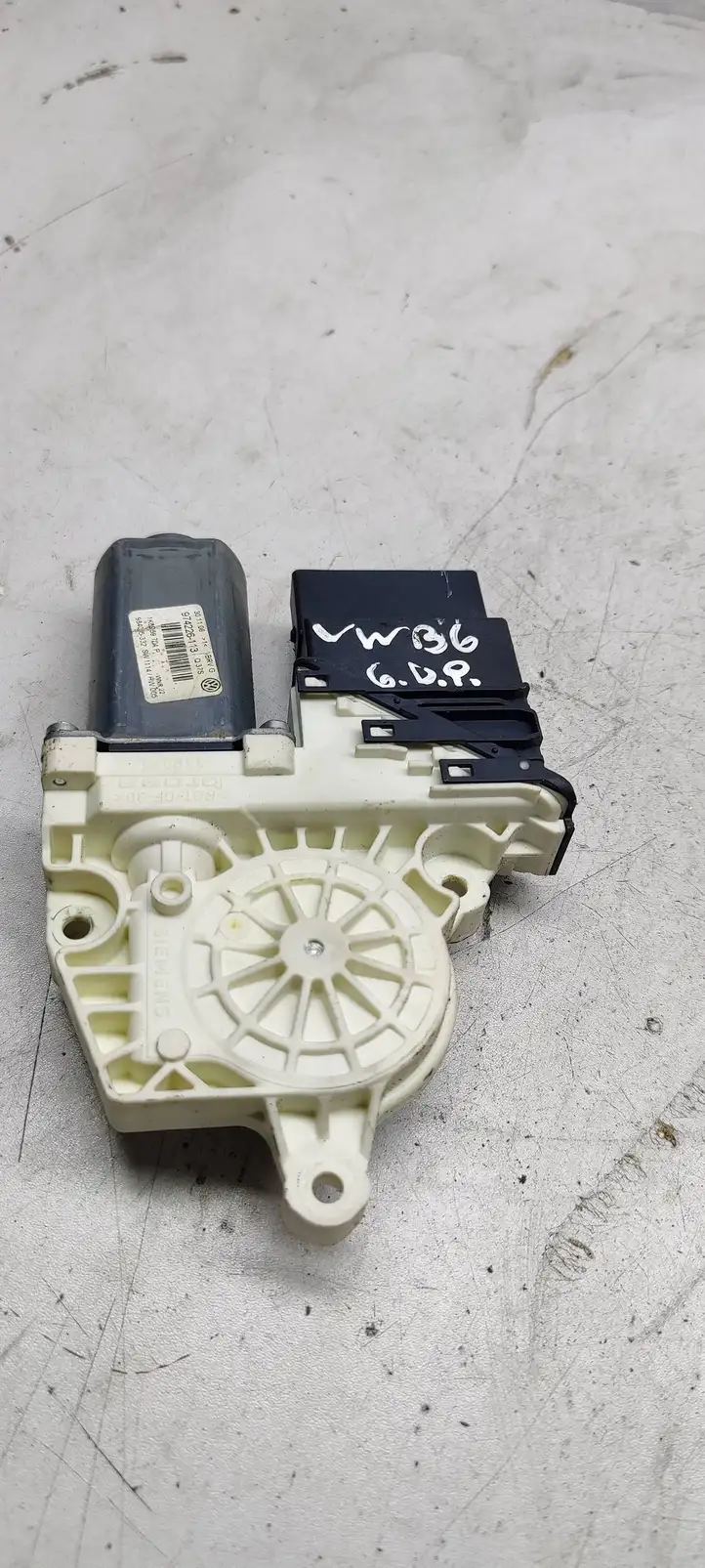 Volkswagen PASSAT B6 (2005 - 2010) 1K0959704P Стеклоподъемник задней двери — фото 1