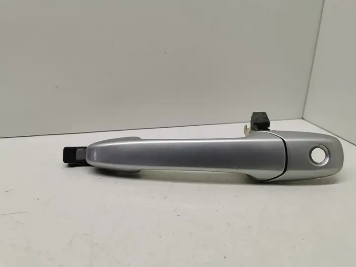 Mazda 3. (2003 - 2006)   Наружная ручка