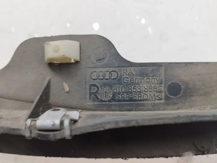 Audi A5 (2007 - 2011)  8T0853888G Передний брызговик