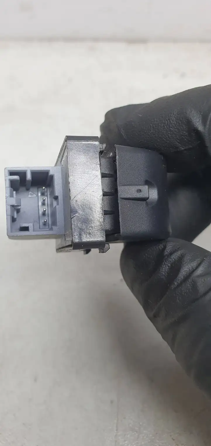 Audi A4 S4 B8 8K (2007 - 2011) 8K0959855 Кнопка стеклоподъемников — фото 2