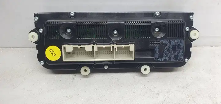 Volkswagen PASSAT B6 (2005 - 2010)  74641435 Блок управления кондиционера воздуха / климата/ печки (в салоне)