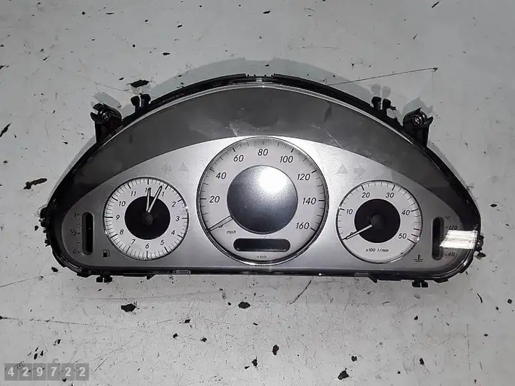 Mercedes-Benz E W211 (2002 - 2009)  A2115409247 Спидометр (приборный щиток)