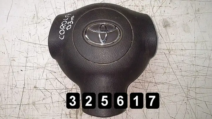 Toyota Corolla E120 E130 (2000 - 2004) Подушка безопасности руля — фото 1
