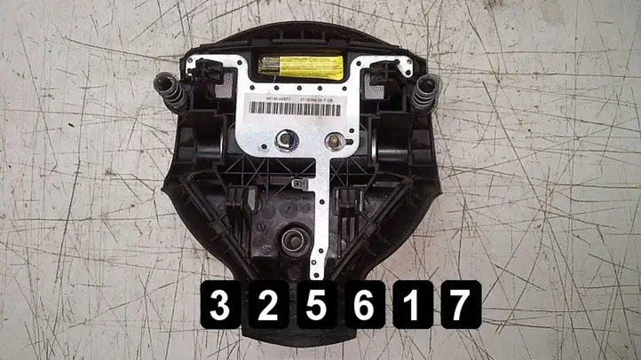 Toyota Corolla E120 E130 (2000 - 2004) Подушка безопасности руля — фото 2