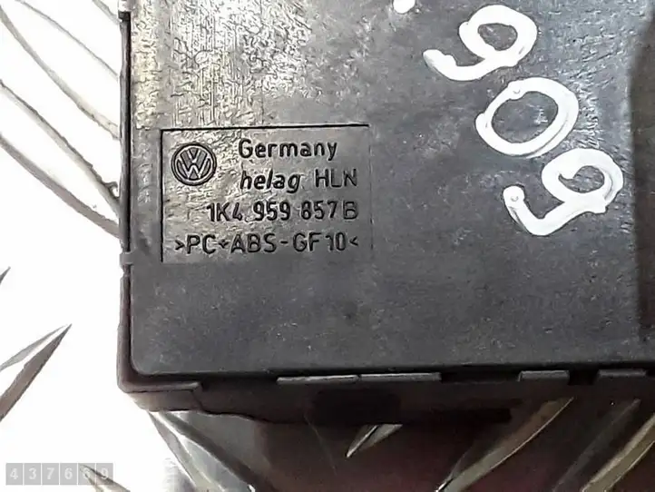 Volkswagen Tiguan (2007 - 2011) 1K4959857B Блок кнопок стеклоподъемников — фото 6