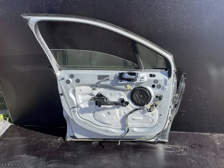 Citroen DS4 (2010 - 2016) Дверь — фото 2