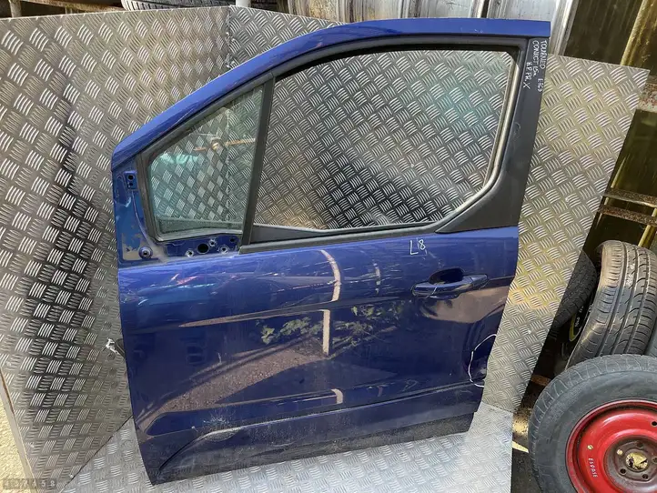 Ford Transit Connect (2009 - 2017)   Дверь