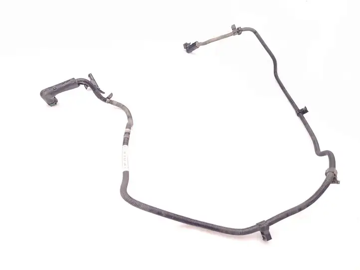 Mercedes-Benz Sprinter W907 W910 (2018 - )  A9074700100 Трубка (трубки) для подачи топлива ADblue