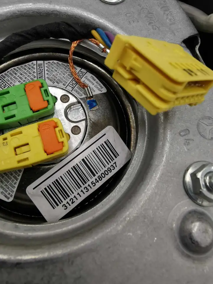 Mercedes-Benz E W212 (2009 - 2016)  A2124600403 Руль