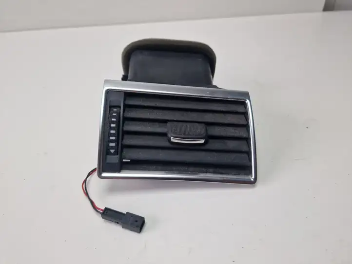 Audi A8 S8 D3 4E (2005 - 2007) 4E0820902 Боковой воздушный дефлектор — фото 1