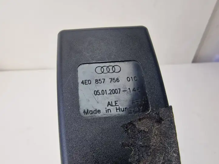 Audi A8 (2005 - 2007)  4E0857756 Замок переднего ремня