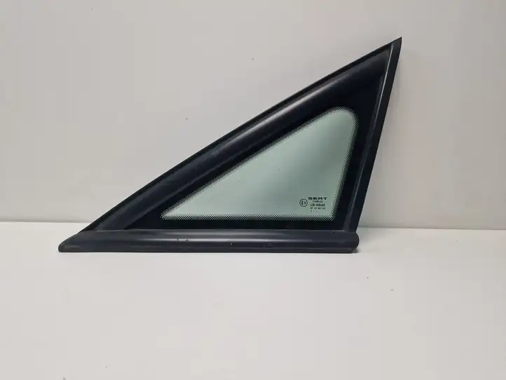 Seat Altea (2004 - 2009) 5P0845411 Треугольное стекло кузова — фото 1
