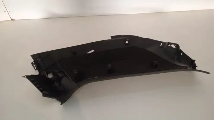 Maserati Levante (2017 - )  670040380 Отделка стойки (C)