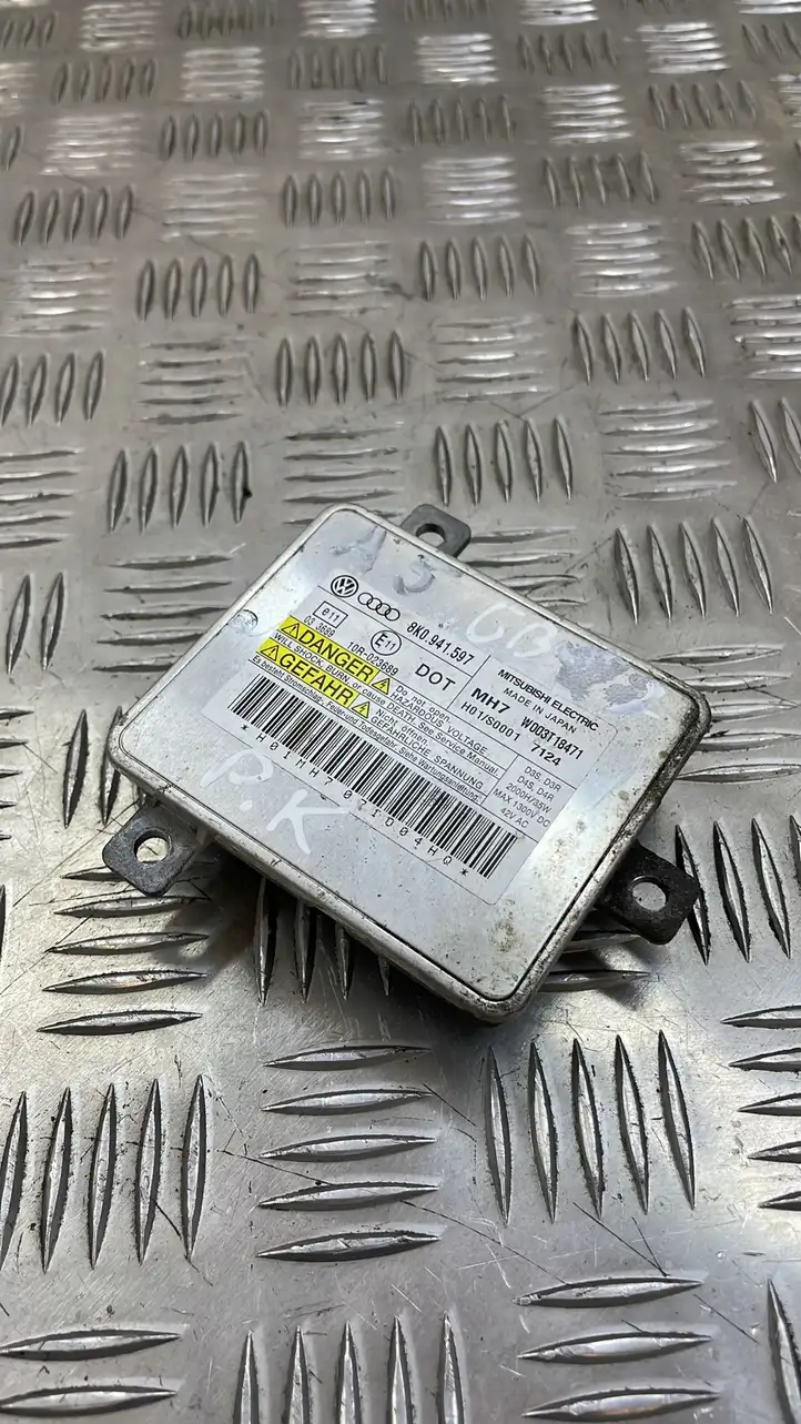 Audi A5 8T 8F (2007 - 2011) 8K0941597 Блок розжига ксенона — фото 4