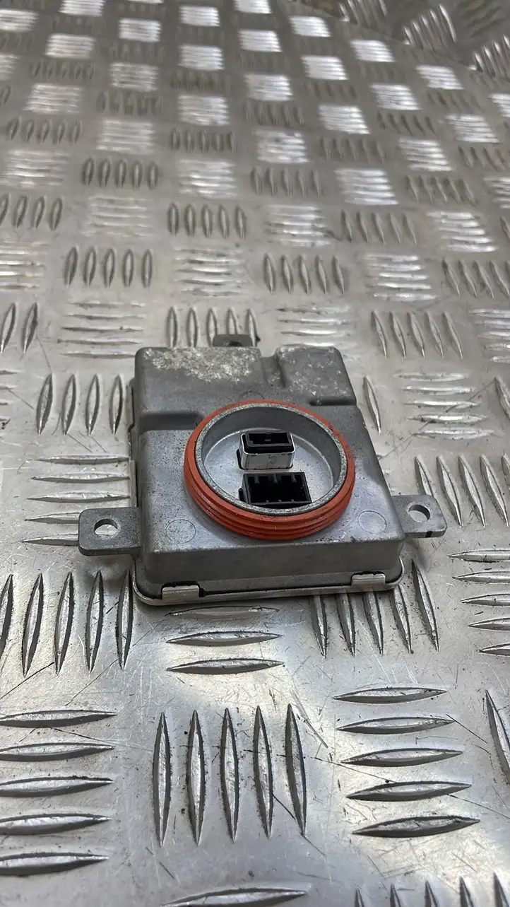 Audi A5 8T 8F (2007 - 2011) 8K0941597 Блок розжига ксенона — фото 1