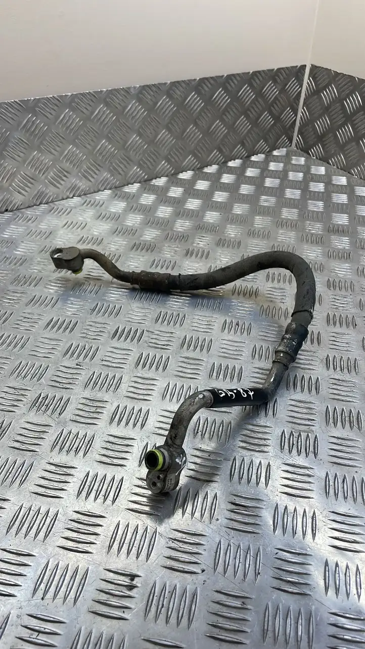 Audi A5 (2007 - 2011)  8K0260701 Трубка (трубки)/ шланг (шланги) кондиционера воздуха