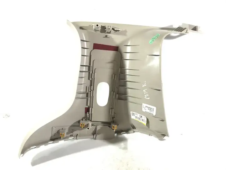 Chrysler Pacifica (2016 - )  5RH65PD2AE Отделка стойки (C)