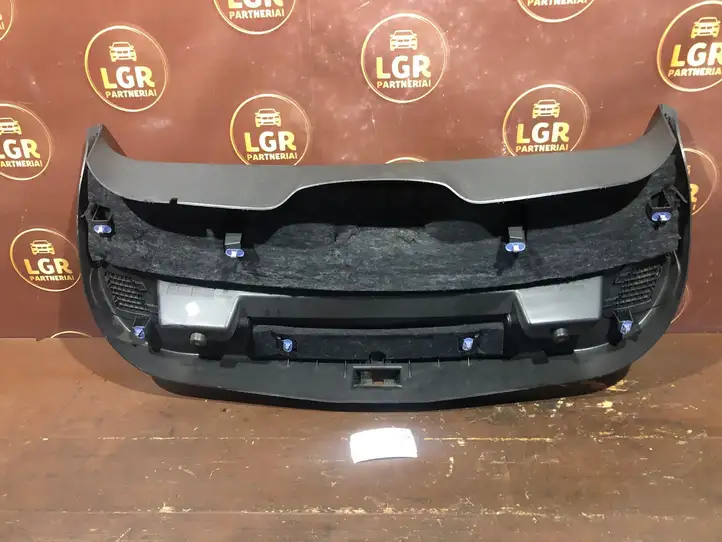 Opel Astra J (2009 - 2012) 13294210 Комплект обшивки крышки багажника — фото 3