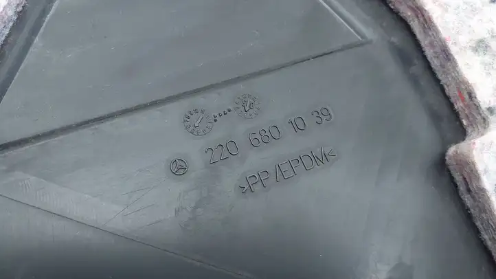 Mercedes-Benz CL C215 (2000 - 2006)  2206801039 Отделочный щит панели (нижний)