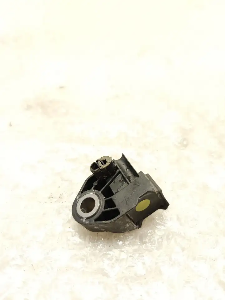 Mercedes-Benz C AMG W205 (2014 - )  A2139051300 Датчик удара надувных подушек