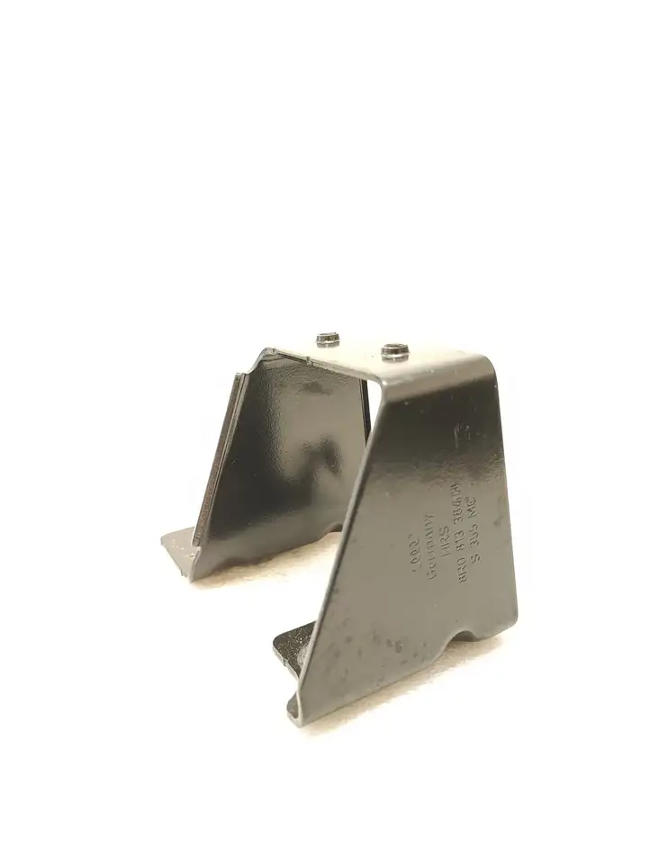 Porsche Macan (95B) (2019 - ) 8R0813384H Другая часть кузова — фото 1