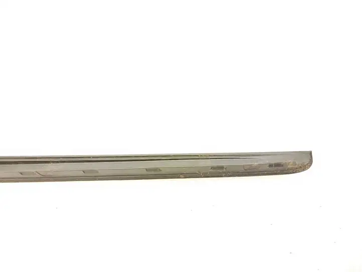 Porsche Macan (2019 - )  95B845326 Отделка стоек лобового стекла