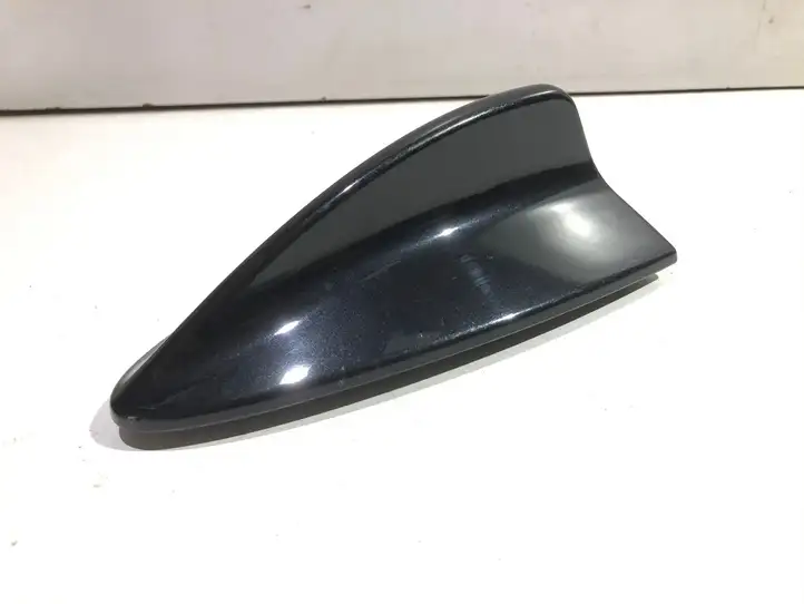 BMW 3 E90 E91 (2005 - 2012) 018632 Крышка GPS-антенны — фото 3