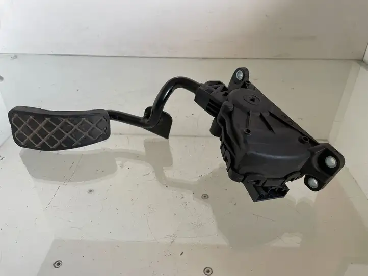 Audi A6 (2004 - 2008)  4F2721523 Педаль акселератора