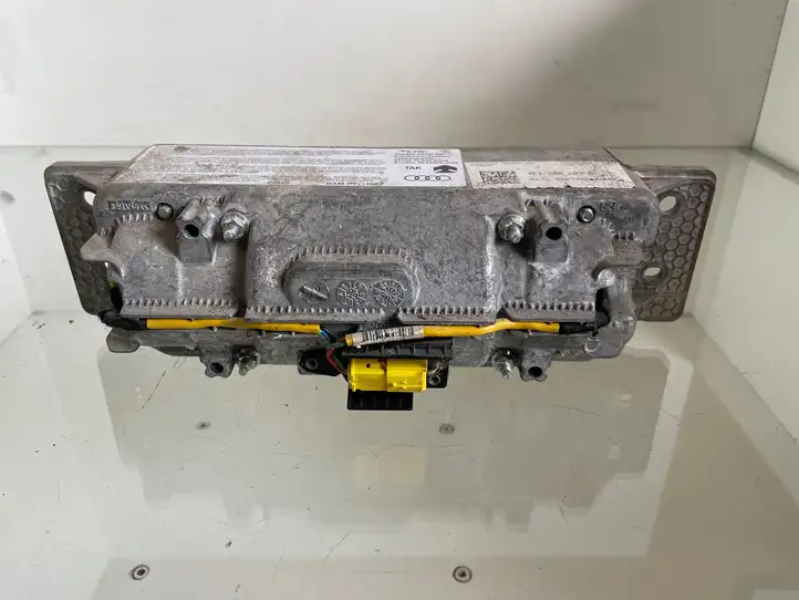 Audi A6 (2004 - 2008)  4F1880204D Подушка безопастности пассажира