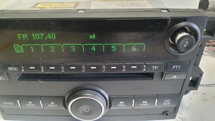 Chevrolet Captiva (2006 - 2011)  96673510 Радио/ проигрыватель CD/DVD / навигация