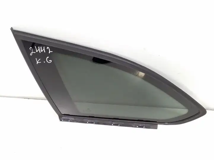 BMW 3 F30 F35 F31 (2012 - 2018) 7286167 Заднее боковое стекло — фото 1