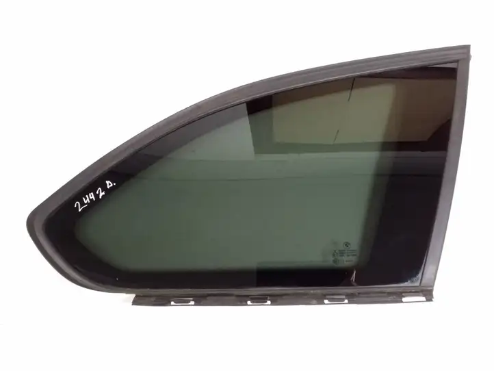 BMW 3 F30 F35 F31 (2012 - 2018) Заднее боковое стекло — фото 1