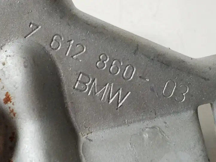 BMW 3 F30 F35 F31 (2012 - 2018) 7612860 Держатель аккумулятора — фото 3