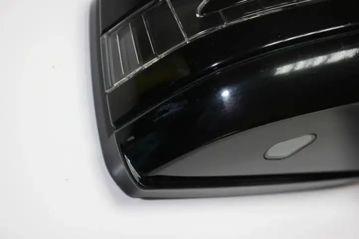 Mercedes-Benz CLS C218,X218 (2011 - 2017)  A2188103818 Зеркало боковое с электрическим приводом