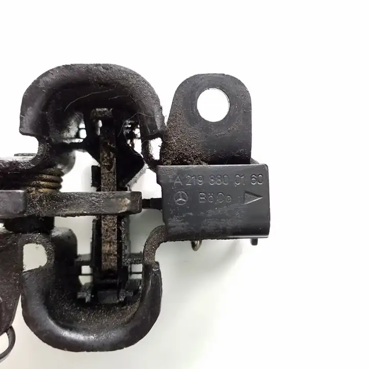 Mercedes-Benz CLS C219 (2003 - 2011)  A2198800160 Ручка капота