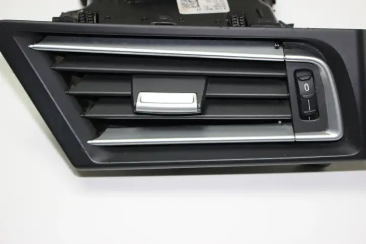 BMW 7 F01 (2008 - 2016) 9115858 Боковой воздушный дефлектор — фото 3