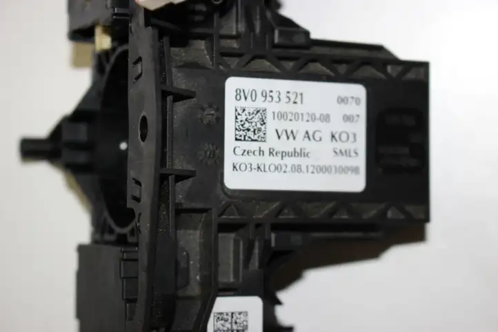 Audi A3/S3 8V (2012 - 2016)  8V0953521 Ручка поворотов/ фонарей