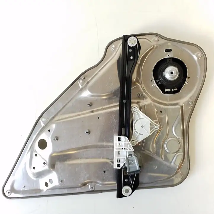 Mercedes-Benz C W204 (2007 - 2014)    Механизм для электрического подъема окон задней двери (без двигателя)