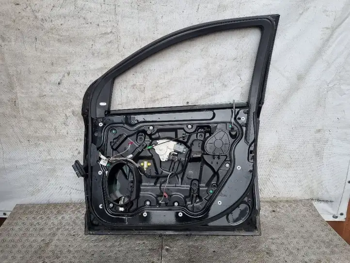 Dodge Journey (2007 - 2011)   Дверь